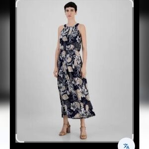 Robbie BEE: Floral Navy Maxi Dress